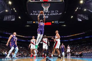 育总监西蒙 育总监西蒙