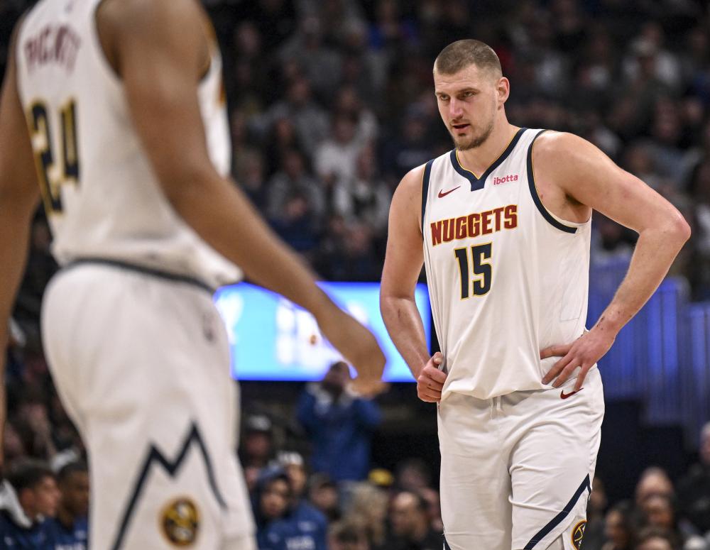 更衣室的团 更衣室的团